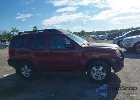 2007 Nissan Xterra S z USA, uszkodzony, nr VIN 5N1AN08UX7C506694